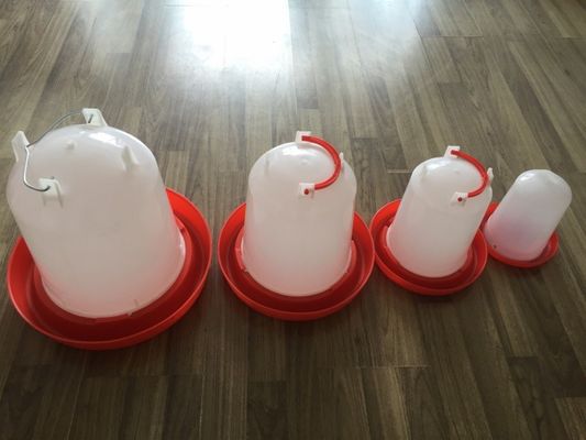 acheter Conducteurs de ferme avicole de poulet à rôtir et accessoires de cage de poulet de buveurs online manufacture